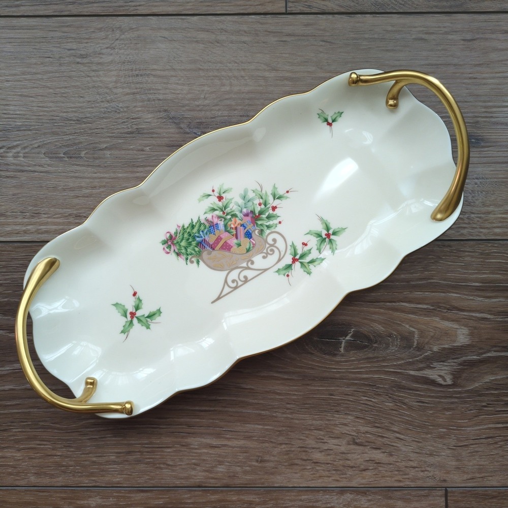 Mikasa Christmas Spirit Serving Tray Ivory Bone China Gold Handles B2098 14.5in
